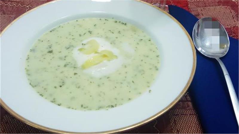 מרק קרם כרישה מרק קרם כרישה