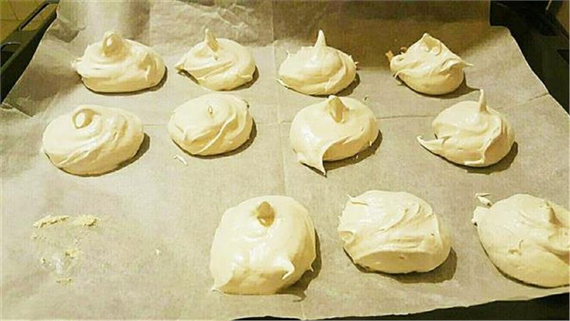 נשיקות מרנג בקלי קלות