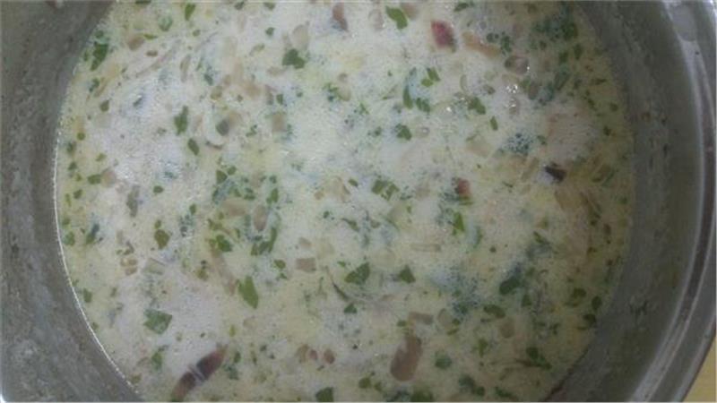 מרק פטריות קטיפתי  ועשיר