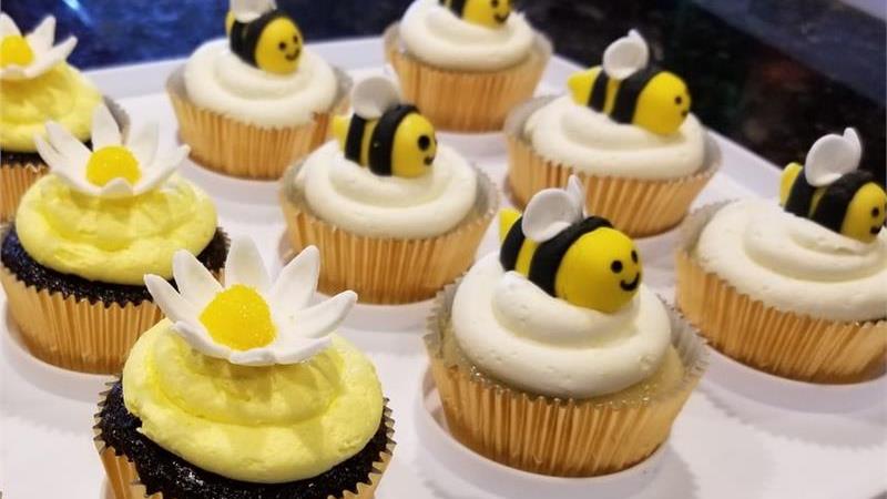 דבורים מבצק סוכר או מרציפן לראש השנה
