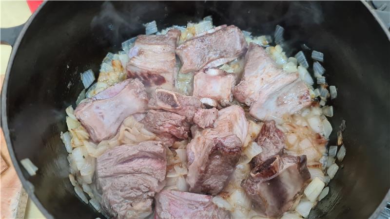 נתח אסאדו  בבישול ארוך- תבשיל