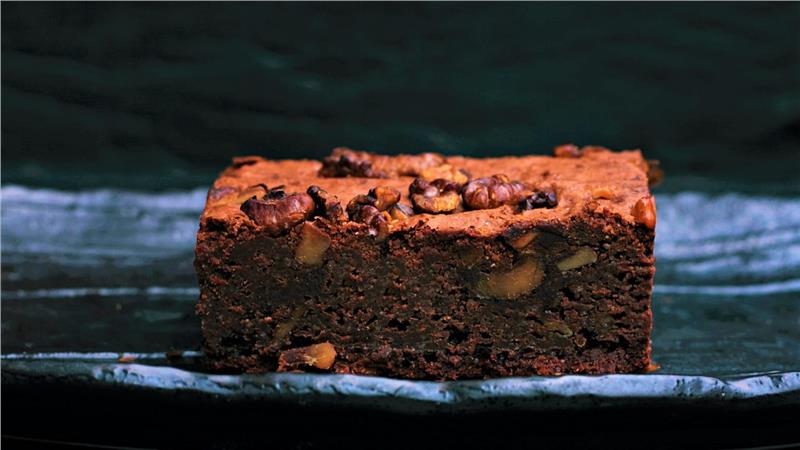 עוגת שוקולד ואגוזים מהירת הכנה עוגת שוקולד ואגוזים מהירת הכנה