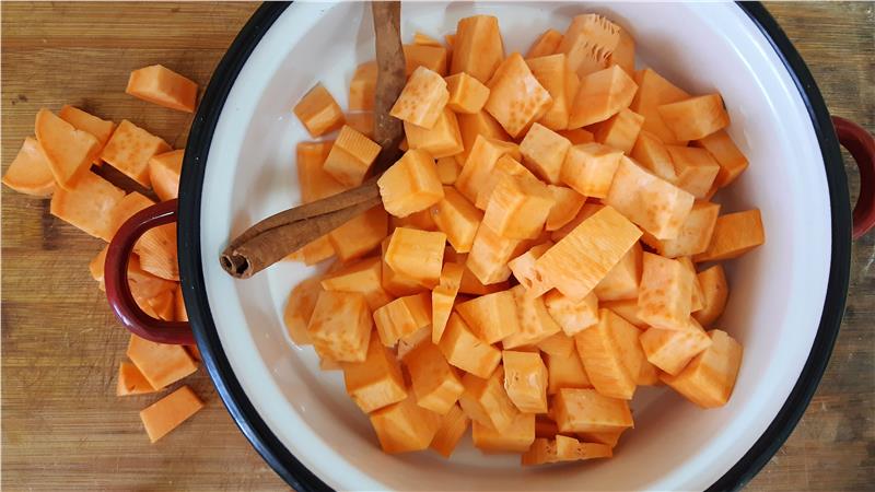 עוגות גולאבג'מון מזמביה, עוגות בטטה קטנות עוגות גולאבג'מון מזמביה, עוגות בטטה קטנות