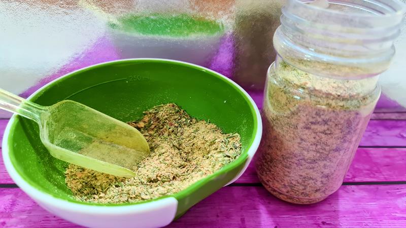 שיפודי חזה עוף למנגל מתובלים בתערובת ג'ולוף, מעדן עוף מהטבח הגאנאי שיפודי חזה עוף למנגל מתובלים בתערובת ג'ולוף, מעדן עוף מהטבח הגאנאי