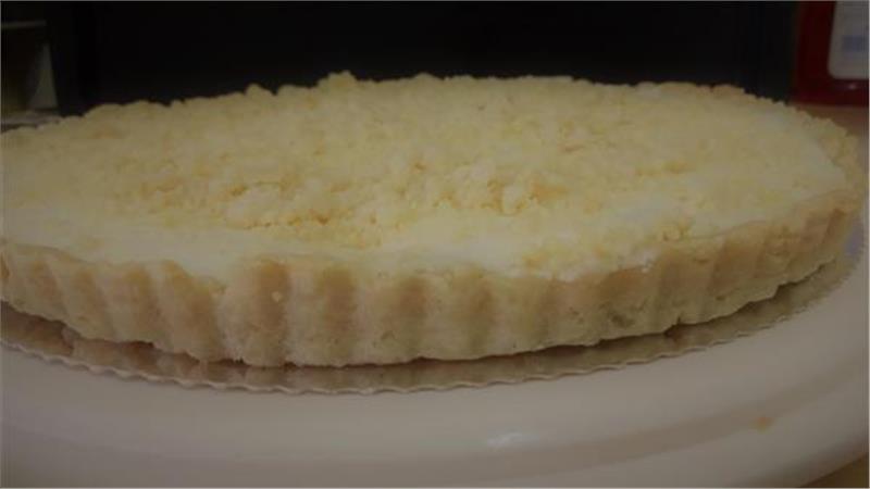 עוגת שקדים ושמנת חמוצה עוגת שקדים ושמנת חמוצה