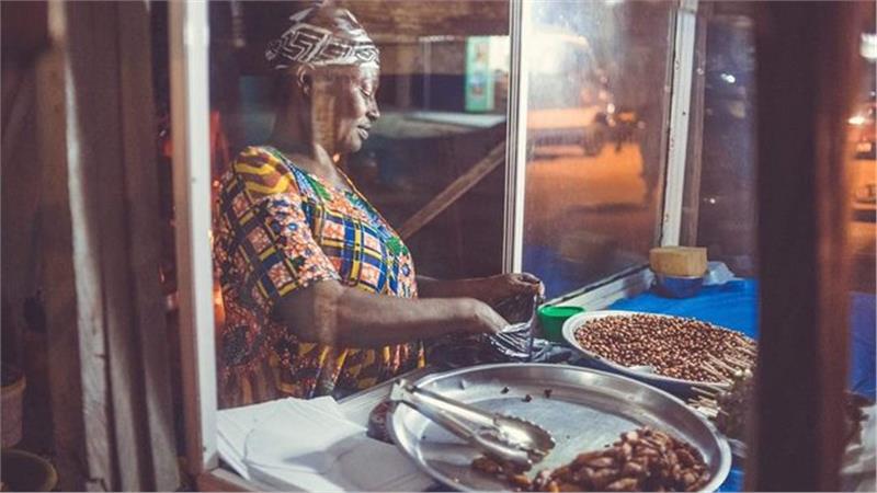 בננות מטוגנות מתובלות, בסגנון אוכל רחוב מגאנה, קלווילה