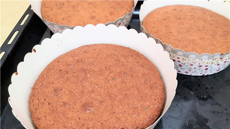 עוגת קורנפלקס פירות, עוגת דגני בוקר פירות, עוגת קורנפלקס