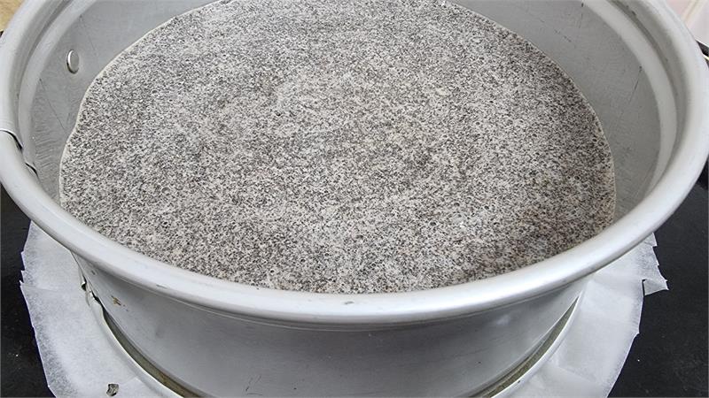 עוגת פרג, עוגת נְמָלִים