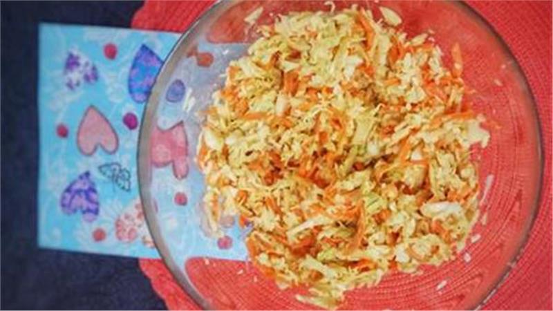 סלט קולסלאו קלאסי