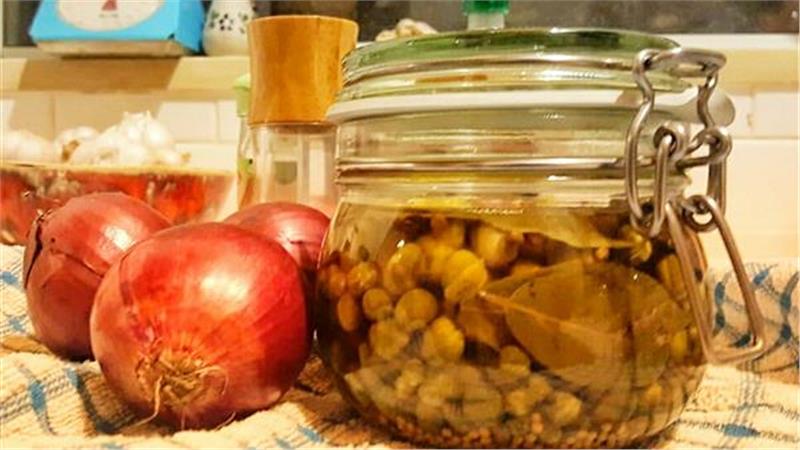 איך מכינים צלפים כבושים