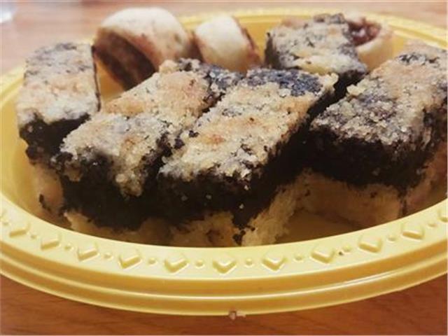 עוגת פירורים ושוקולד עוגת פירורים ושוקולד