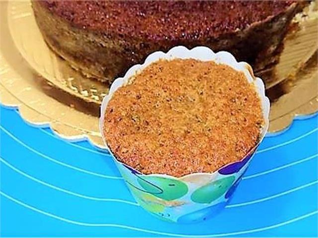 קאפקייקס דלעת, מרווה וחמאה חומה קאפקייקס דלעת, מרווה וחמאה חומה