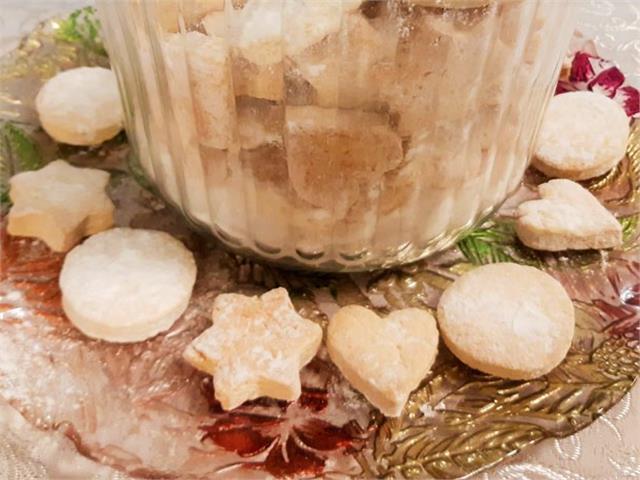 עוגיות מושלגות ופריכות לסתיו ישראלי