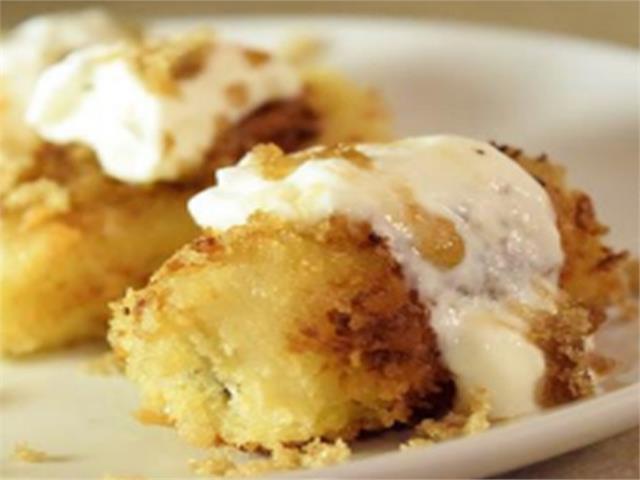 בננה מטוגנת בציפוי פריך עם פירורי לחם