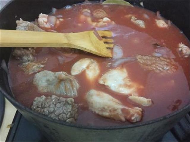 חזה בקר בבישול ארוך חזה בקר בבישול ארוך